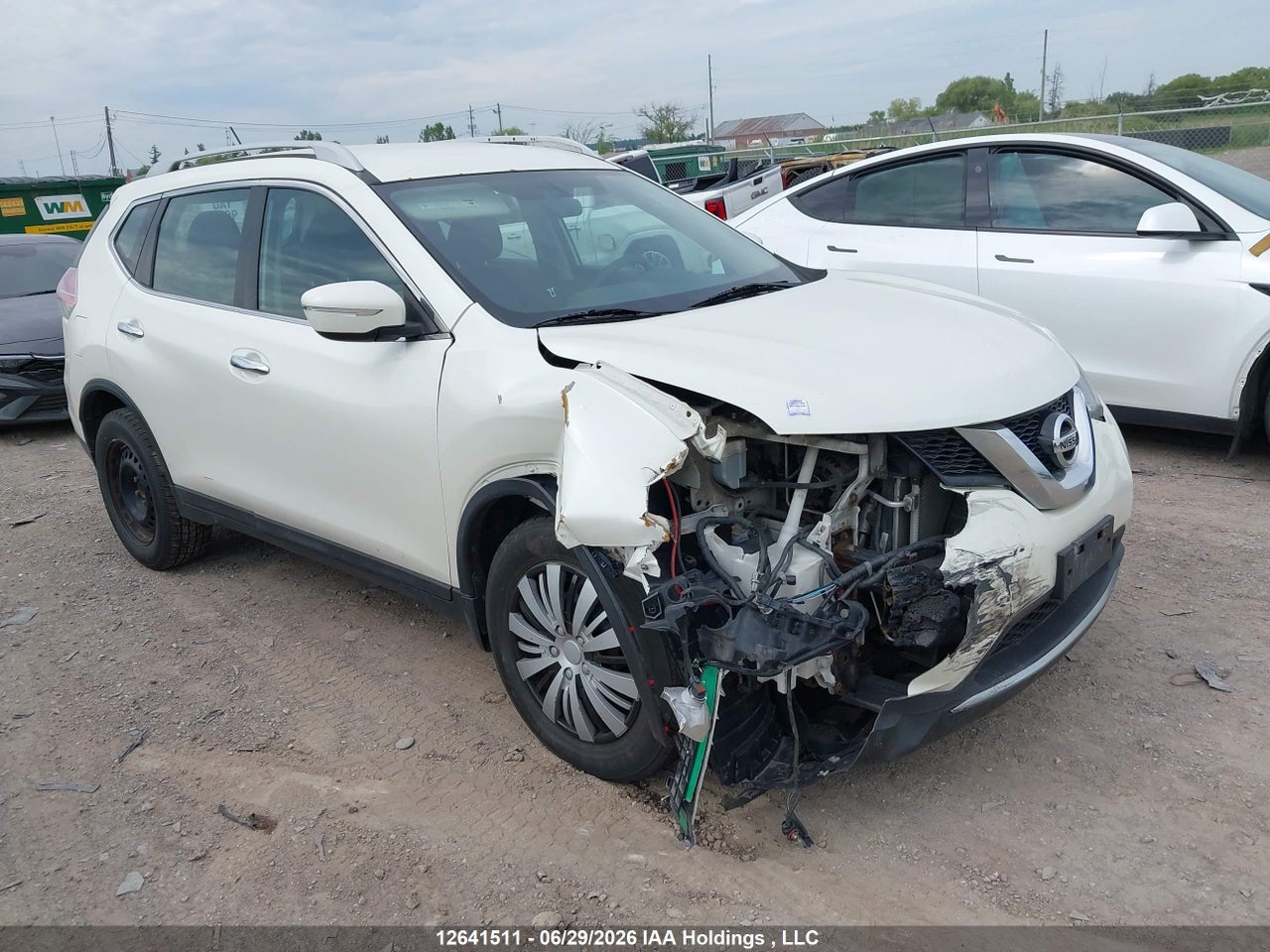 5N1AT2MT0FC880101 · 2015 NISSAN ROGUE S/SV