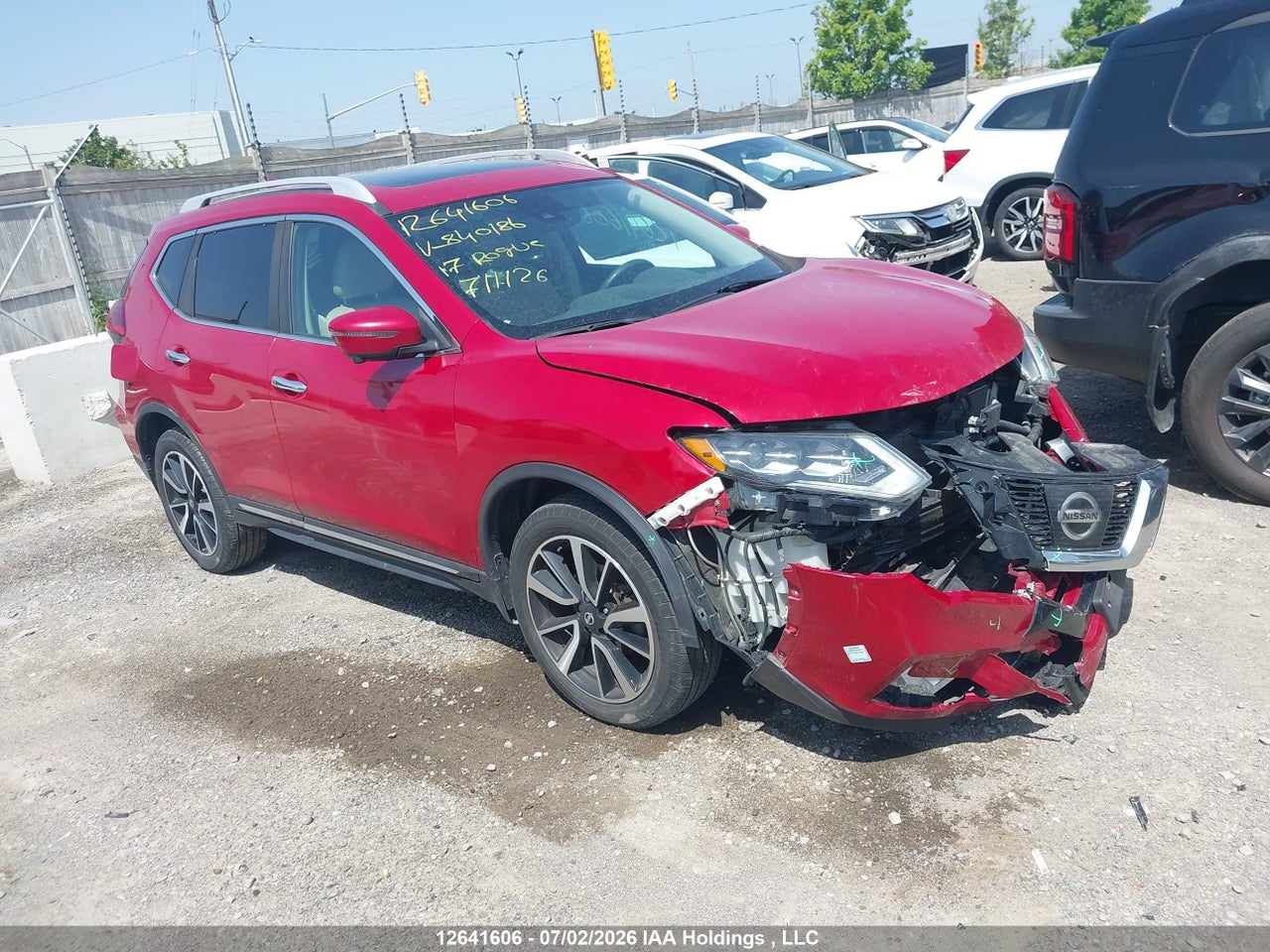 5N1AT2MV4HC840186 · 2017 NISSAN ROGUE S/SL PLATINUM/SV
