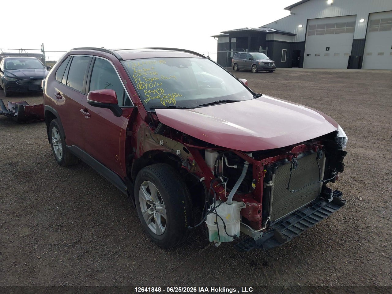 2T3R1RFV4KC029416 · 2019 TOYOTA RAV4 XLE/XLE PREMIUM