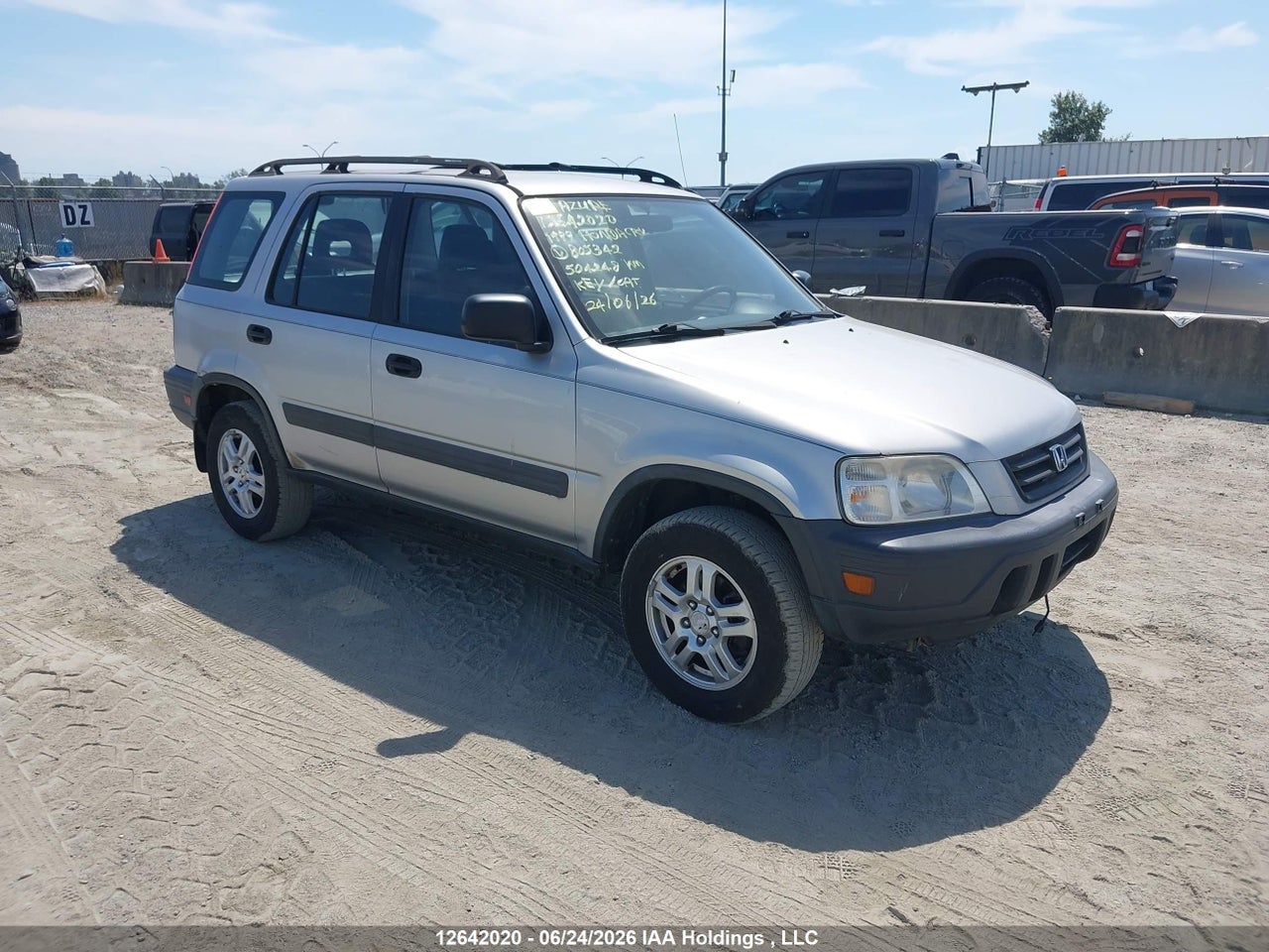 JHLRD1740XC805342 · 1999 HONDA CR-V LX