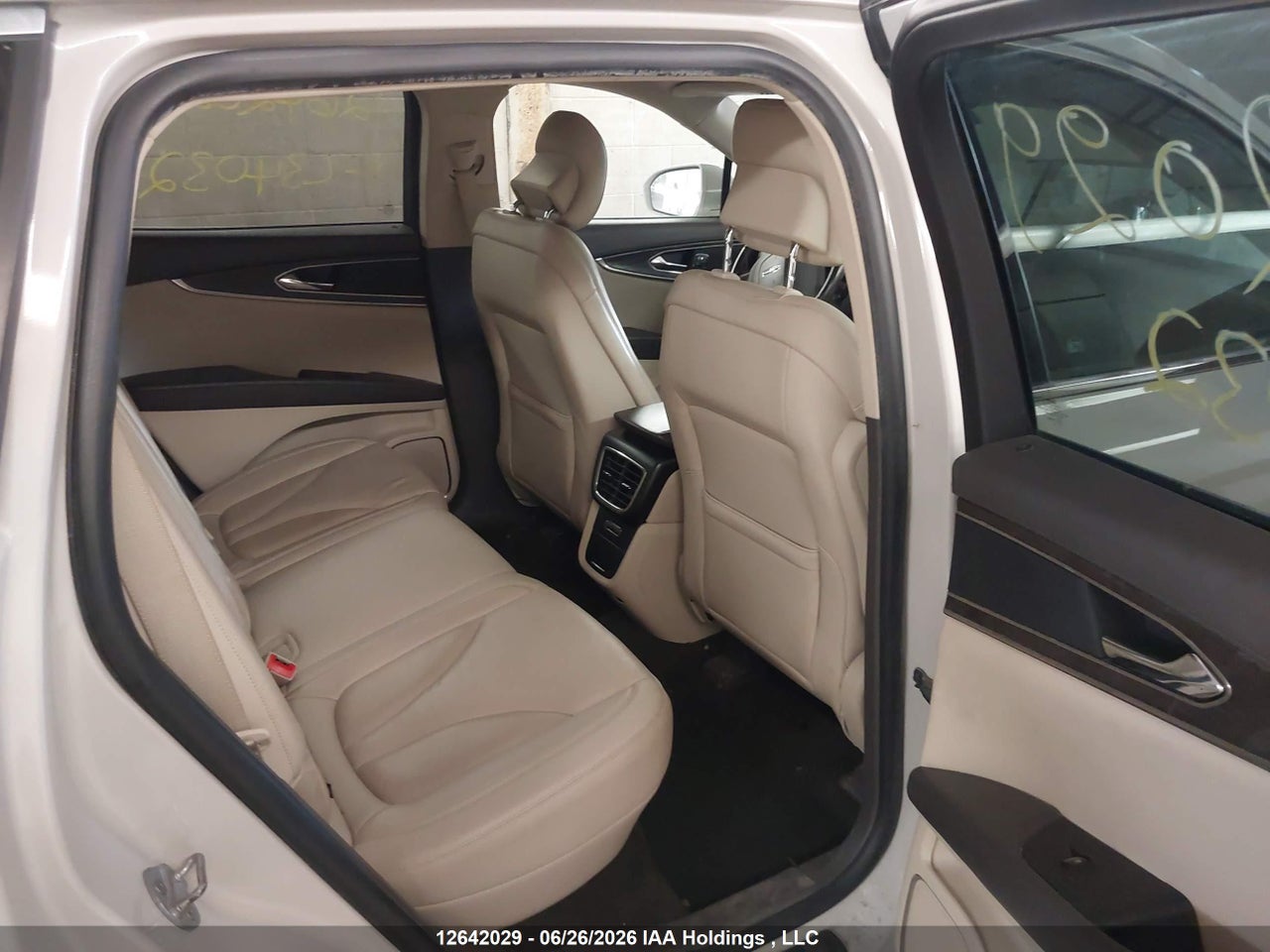 2LMPJ8K95KBL34032 · 2019 LINCOLN NAUTILUS SELECT · 8/24