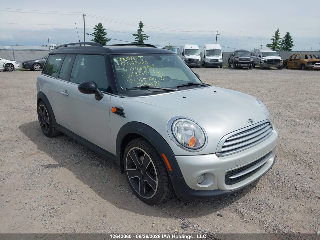 WMWZF3C53BTX81691 · 2011 MINI COOPER CLUBMAN