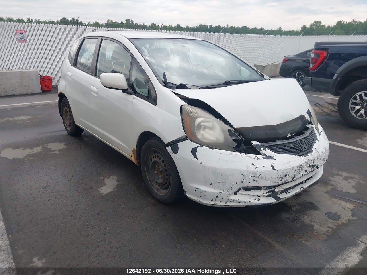 JHMGE8H55AS801042 · 2010 HONDA FIT LX