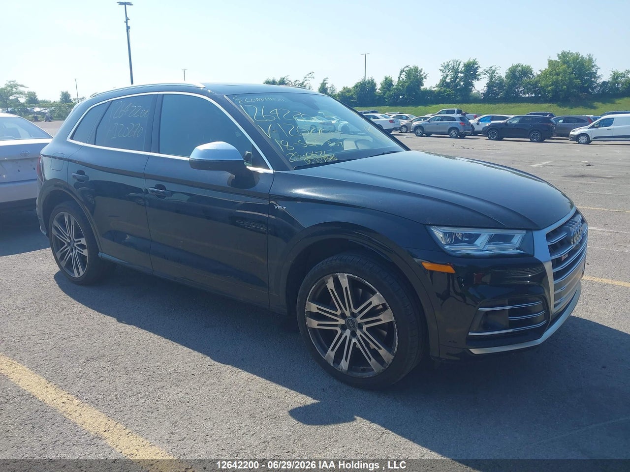 WA1C4AFY7J2120270 · 2018 AUDI SQ5 3.0T TECHNIK