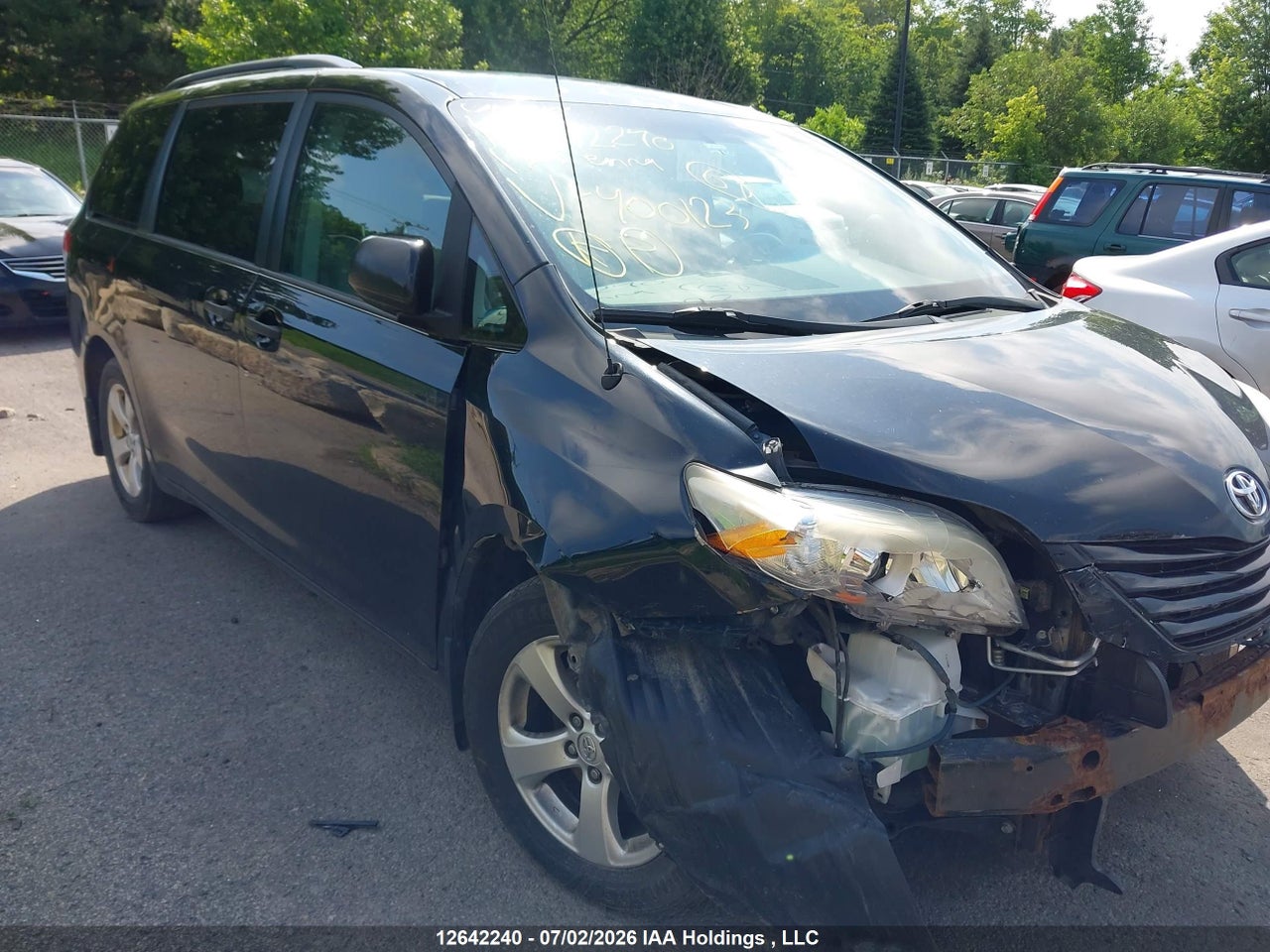 5TDZK3DC6DS400123 · 2013 TOYOTA SIENNA V6 7 PASSENGER