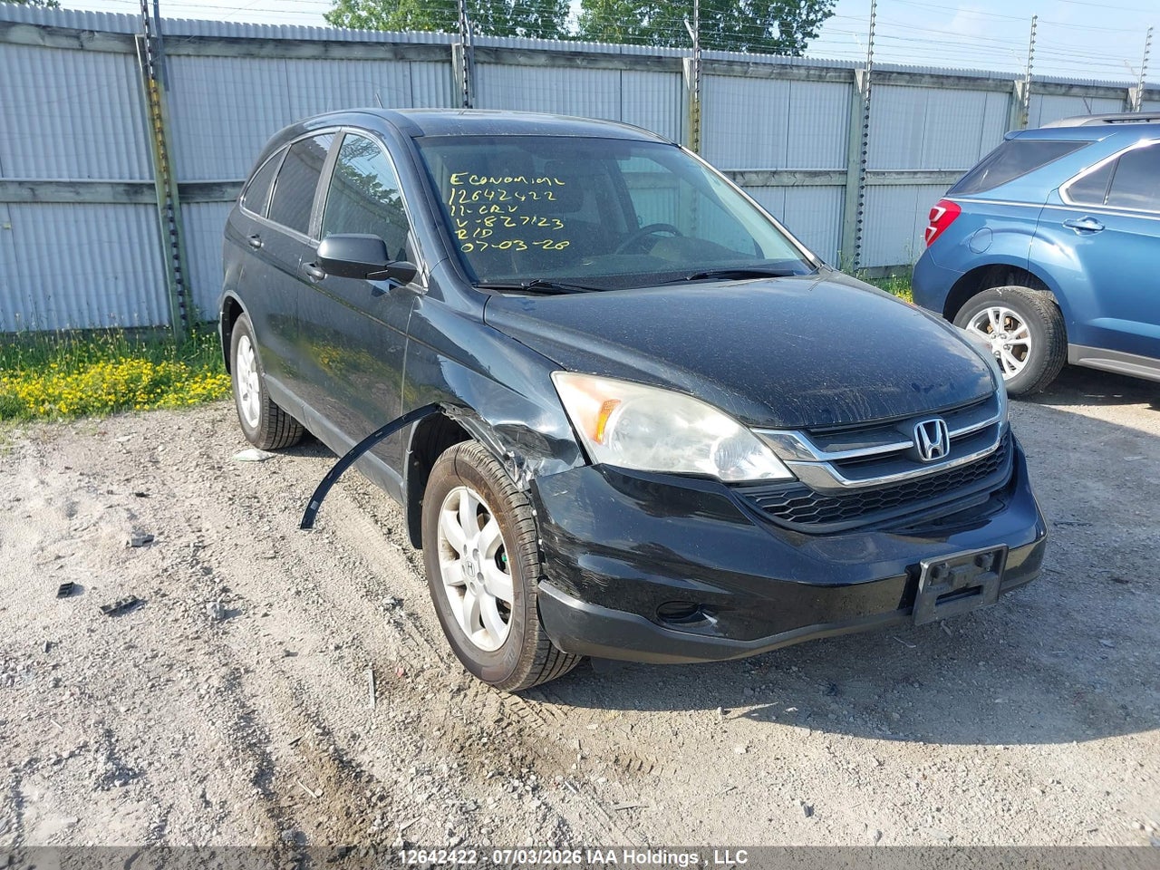 5J6RE4H34BL827123 · 2011 HONDA CR-V LX