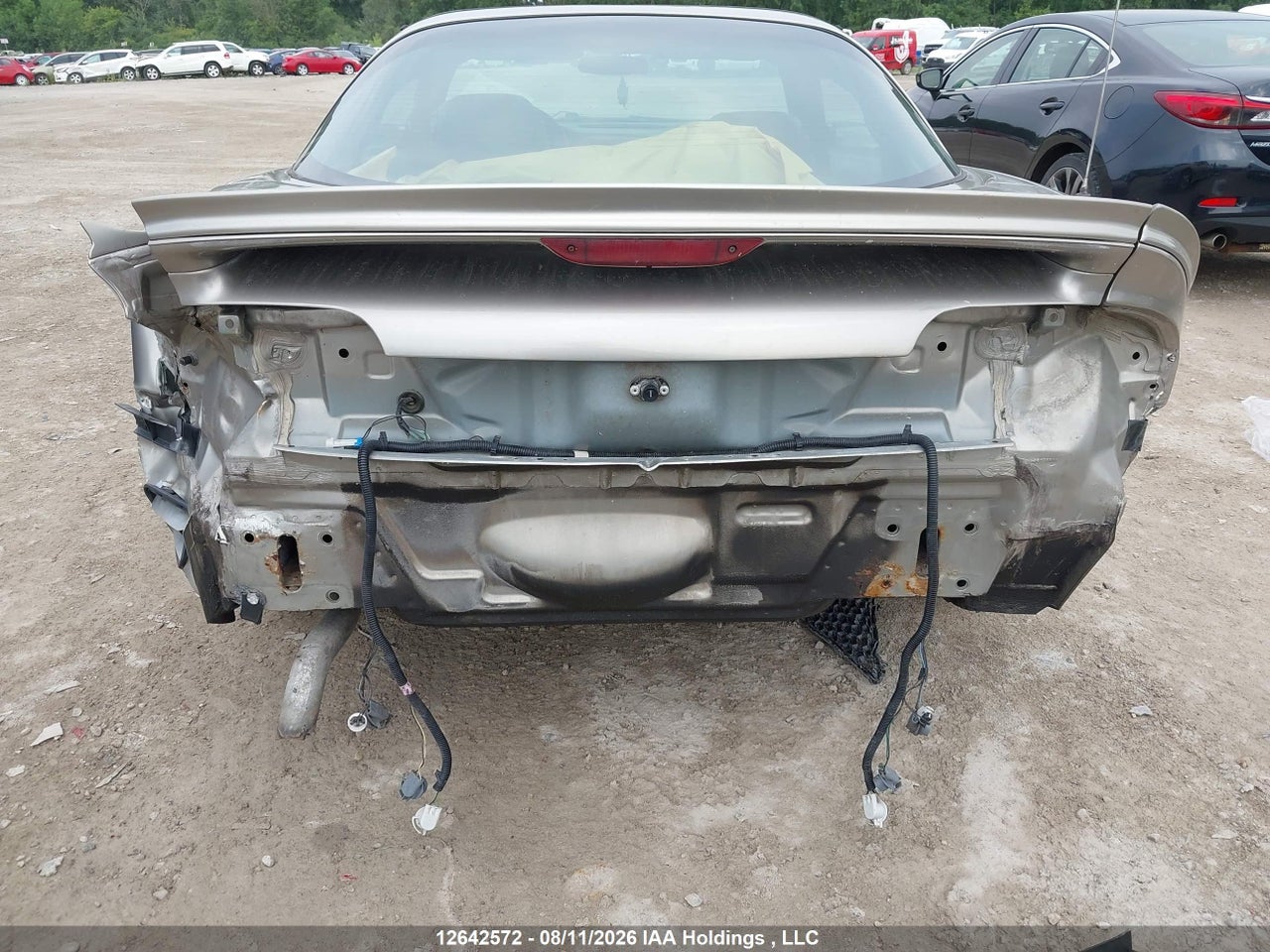 2G1FP22K012146746 · 2001 CHEVROLET CAMARO · 6/18