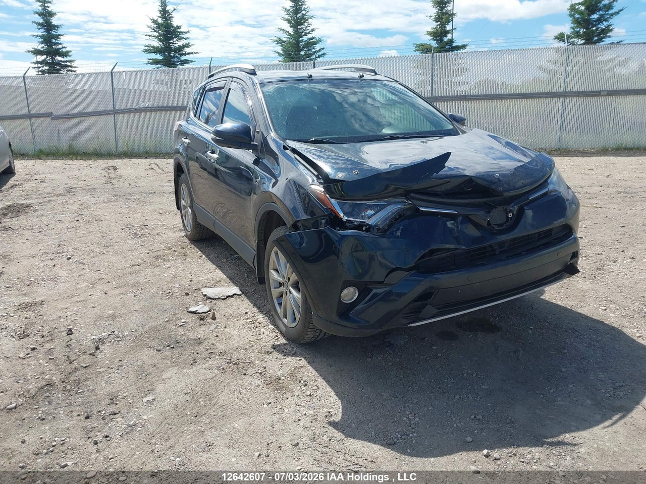 2T3DFREV8JW706669 · 2018 TOYOTA RAV4 LIMITED