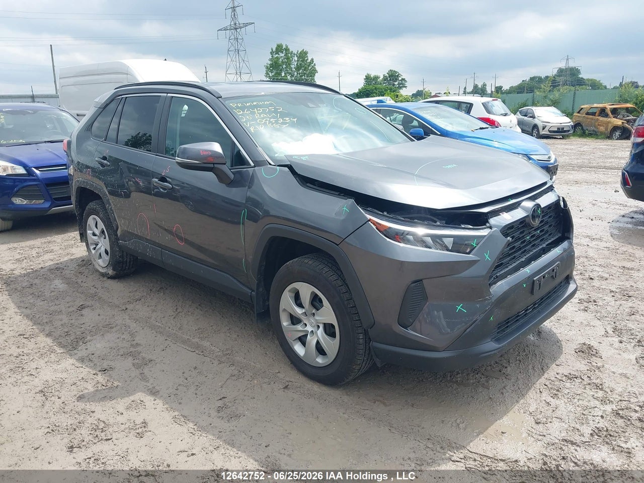 2T3B1RFV5LC095234 · 2020 TOYOTA RAV4 LE