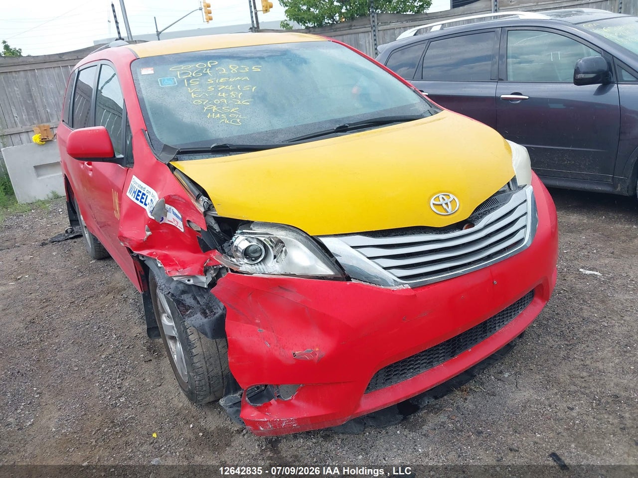 5TDKK3DC8FS574151 · 2015 TOYOTA SIENNA LE V6