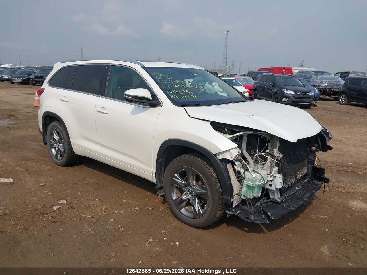 5TDDZRFH7HS400851 · 2017 TOYOTA HIGHLANDER LIMITED