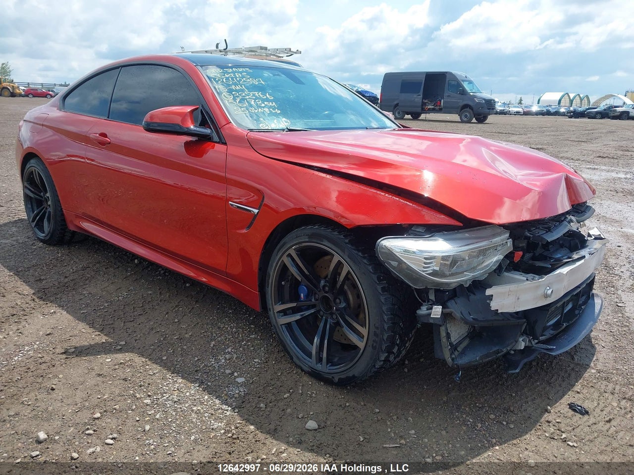 WBS3R9C50FK332766 · 2015 BMW M4