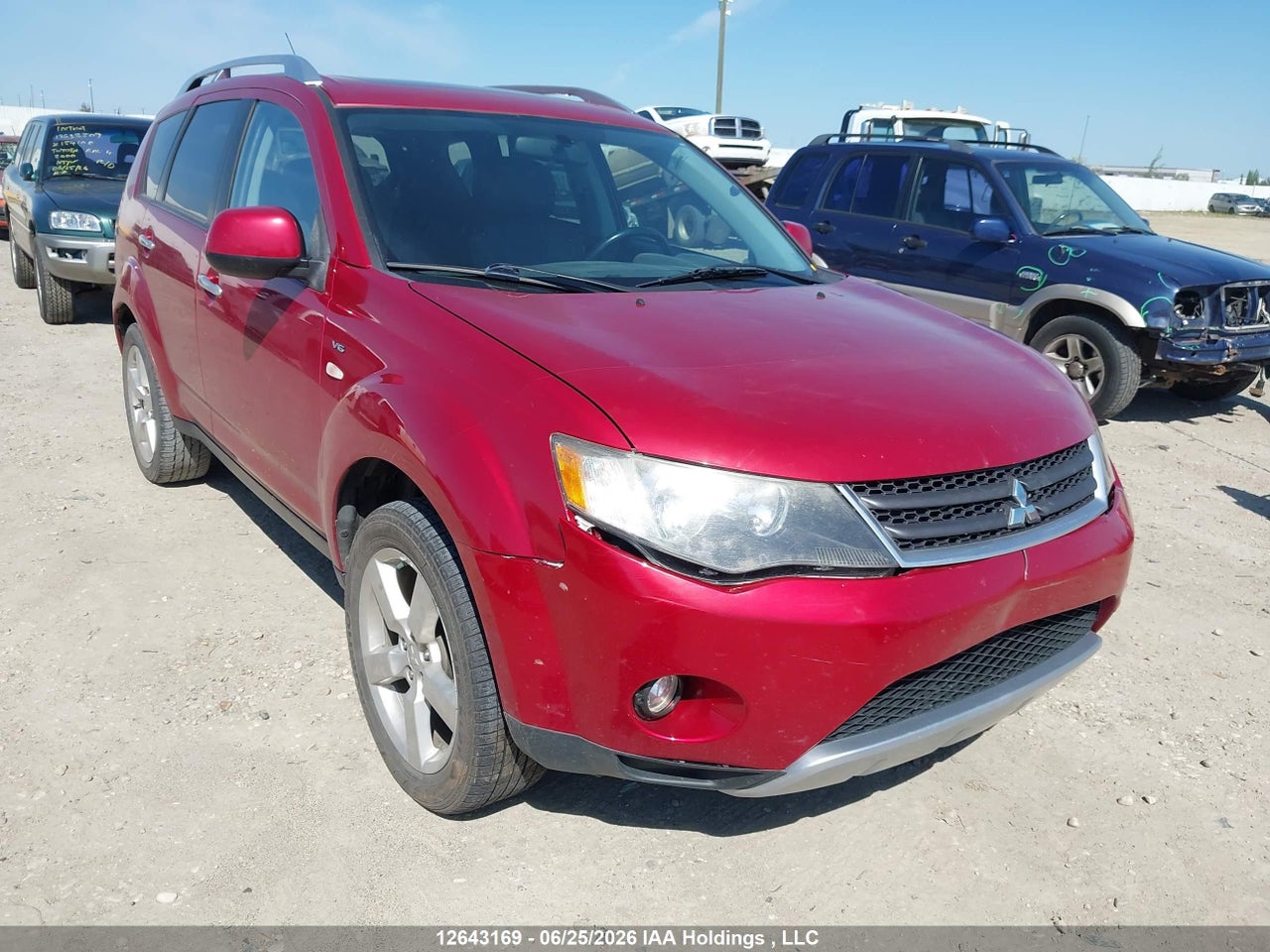 JA4MT41X98Z603607 · 2008 MITSUBISHI OUTLANDER XLS