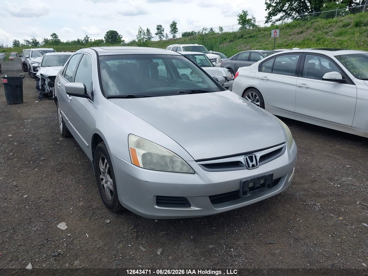1HGCM563X6A801541 · 2006 HONDA ACCORD SE