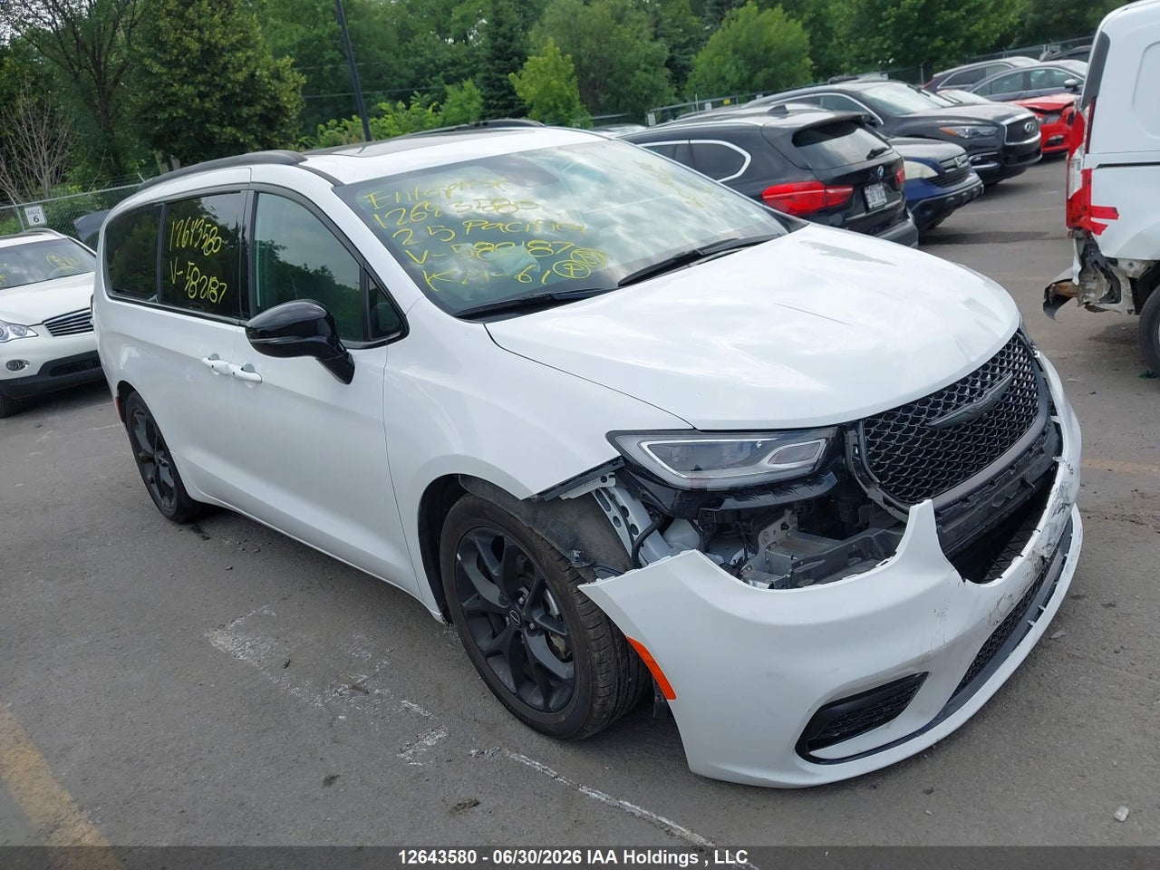 2C4RC1GG1SR582187 · 2025 CHRYSLER PACIFICA LIMITED