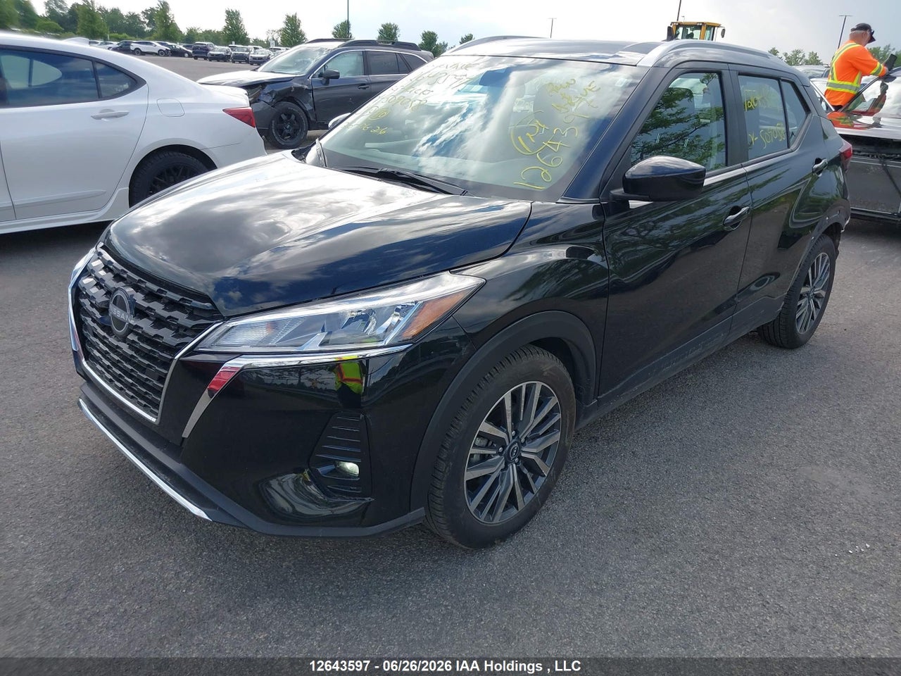 3N1CP5CV2SL509058 · 2025 NISSAN KICKS PLAY SV · 2/23