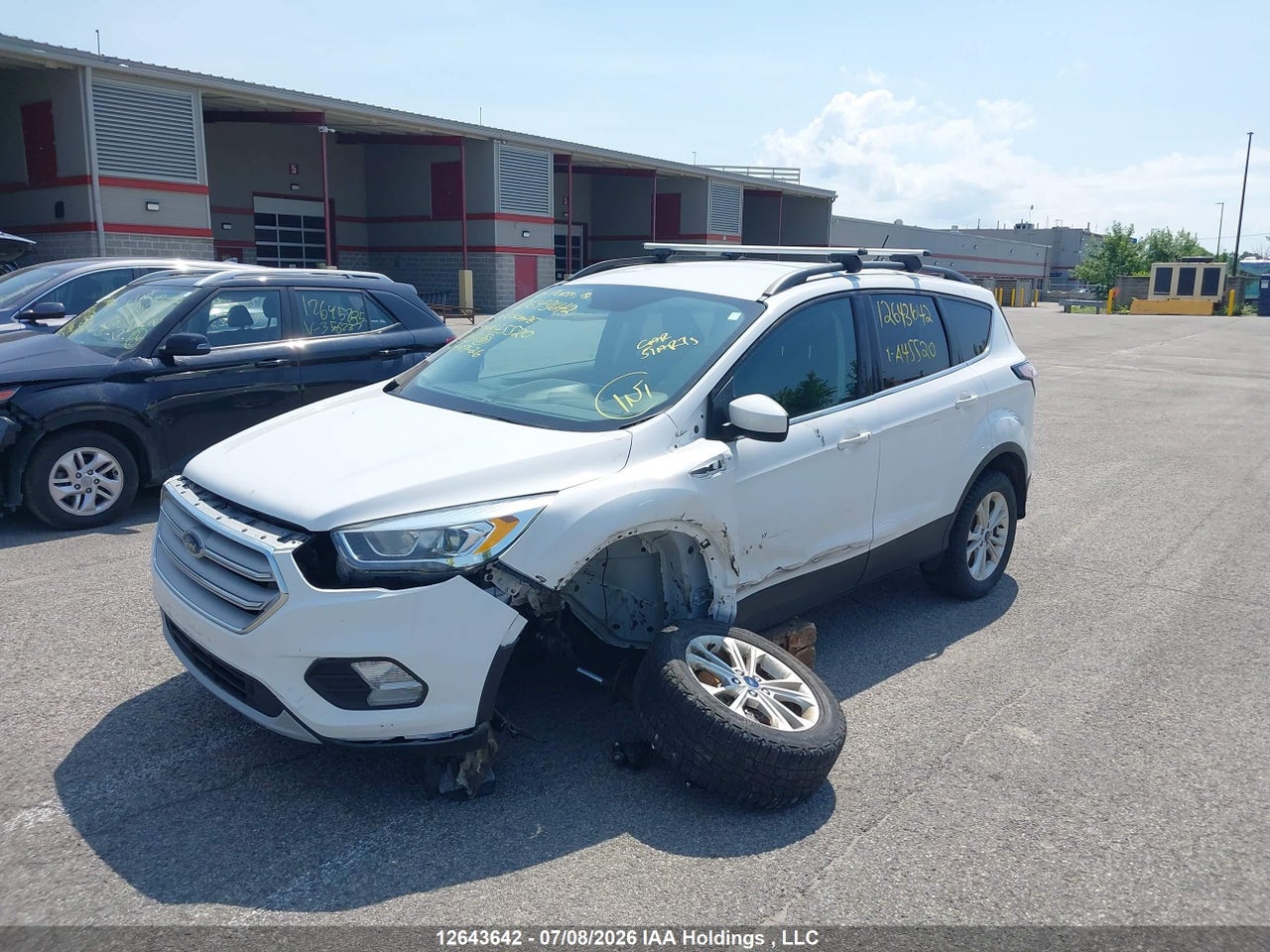 1FMCU9HD3JUA45520 · 2018 FORD ESCAPE SEL · 2/24