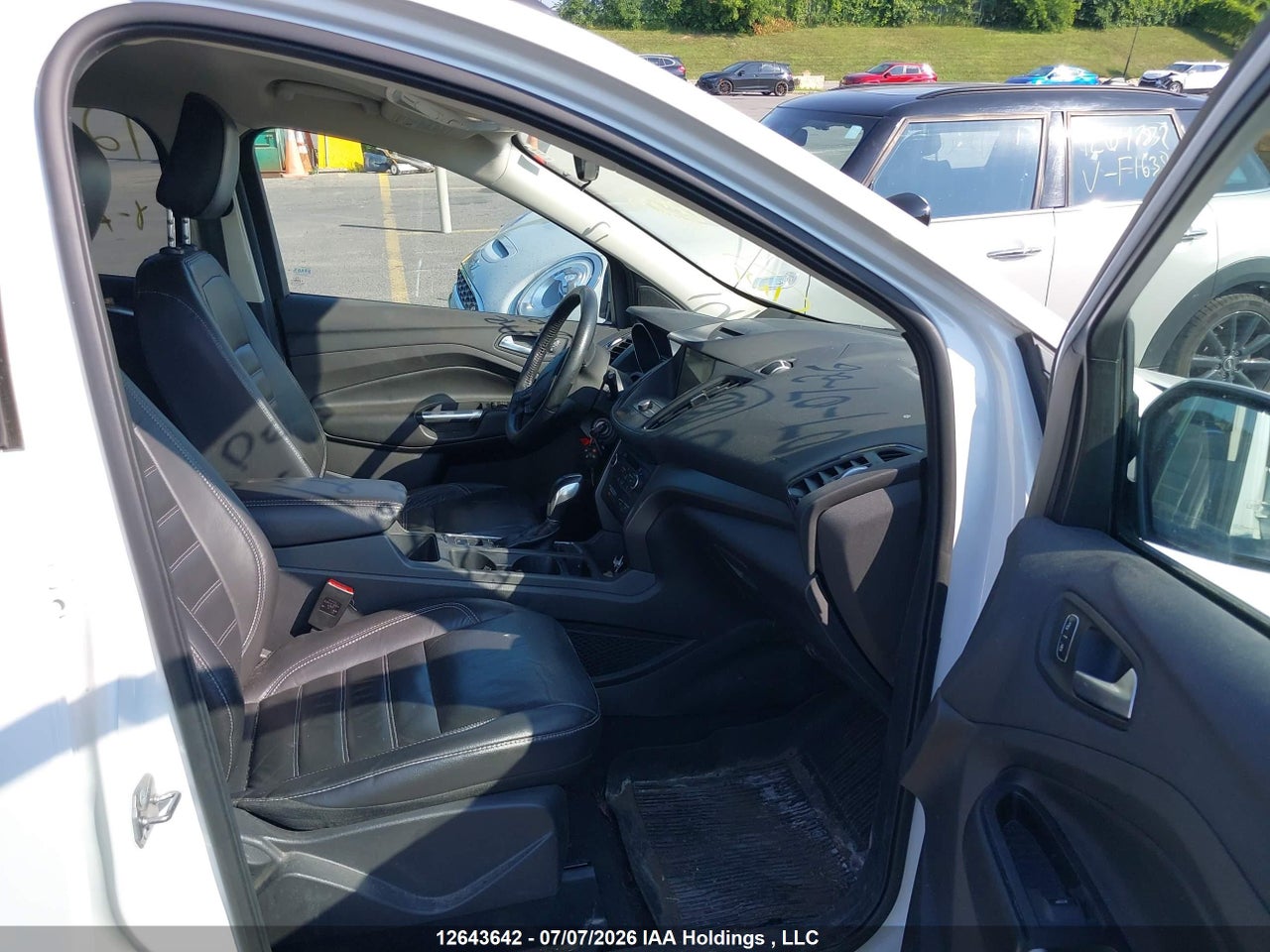 1FMCU9HD3JUA45520 · 2018 FORD ESCAPE SEL · 5/24