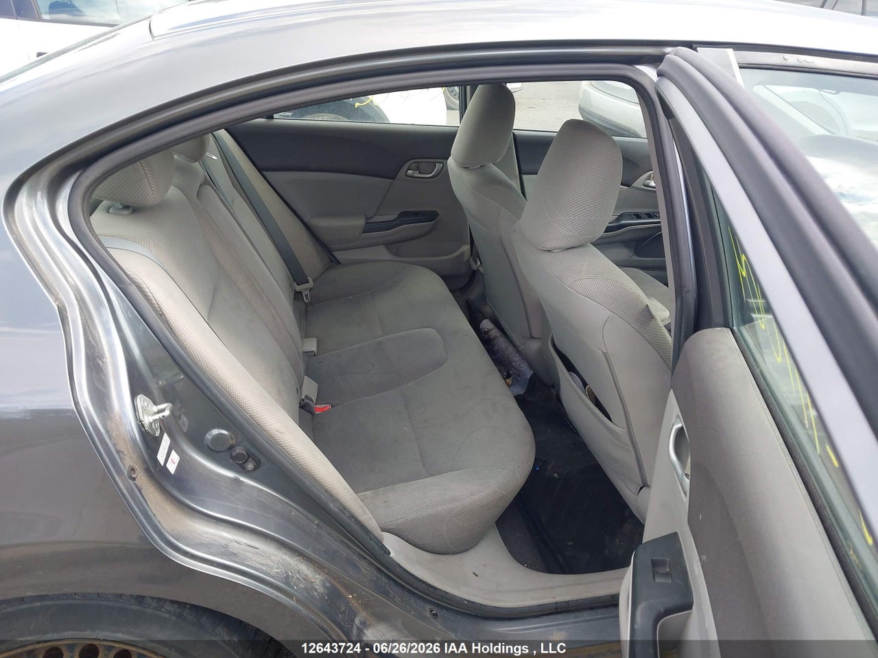 2HGFB2F48CH111004 · 2012 HONDA CIVIC · 8/21