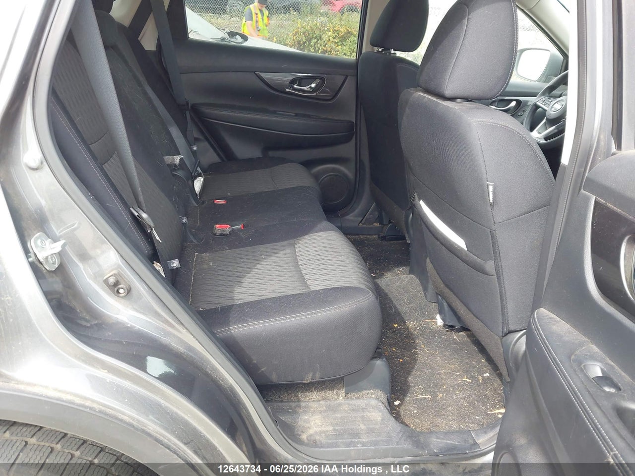 5N1AT2MV1LC792770 · 2020 NISSAN ROGUE S/SL/SV · 8/17