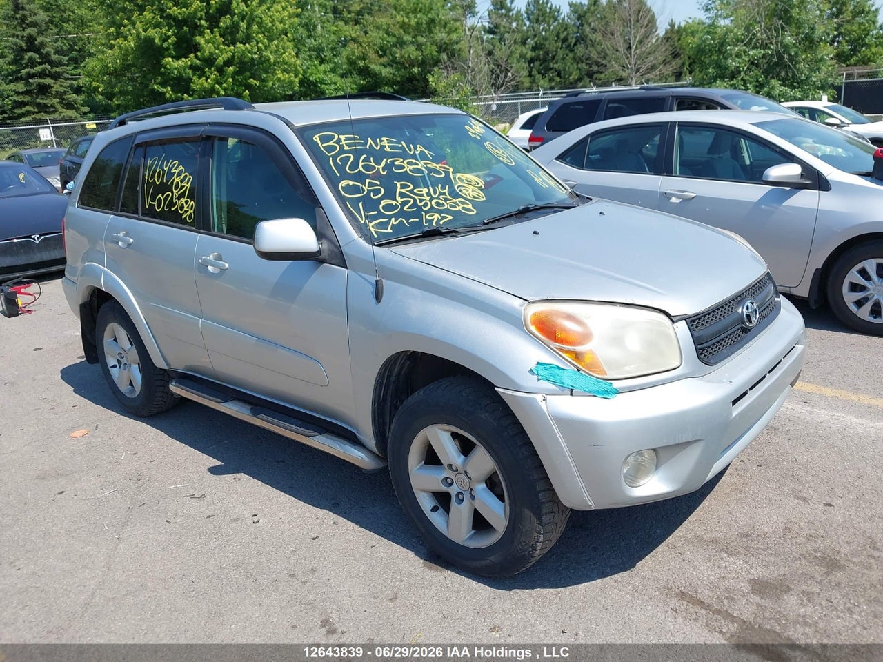 JTEHD20V756025038 · 2005 TOYOTA RAV4