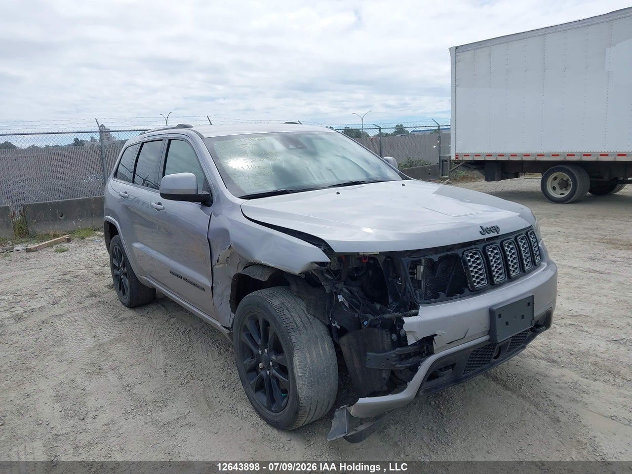 1C4RJFAG8MC552076 · 2021 JEEP GRAND CHEROKEE ALTITUDE