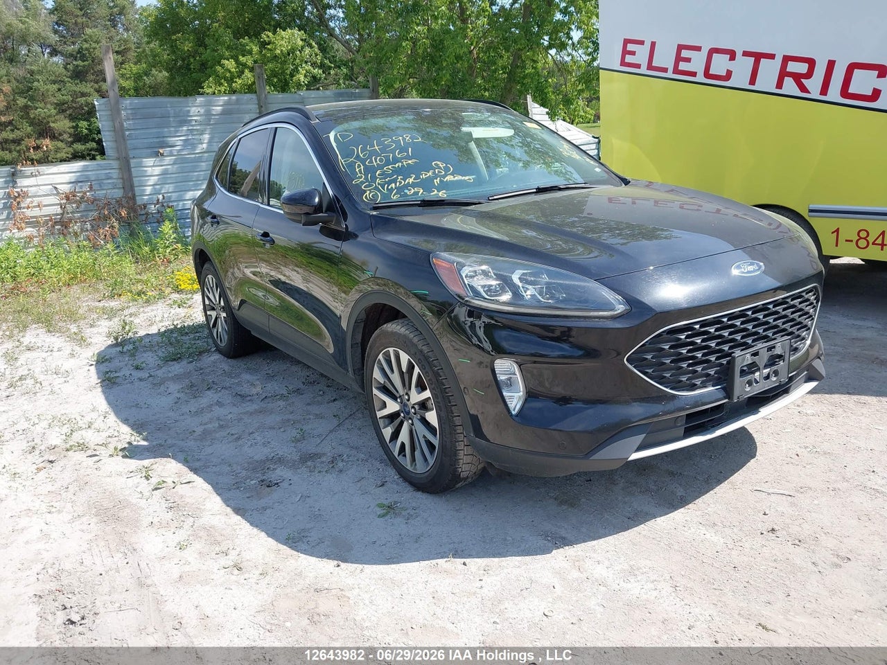 1FMCU9DZ3MUA40761 · 2021 FORD ESCAPE TITANIUM HYBRID