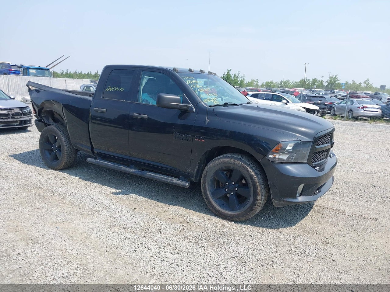 1C6RR7FT3HS806574 · 2017 RAM 1500 ST