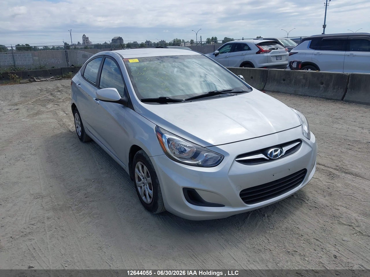 KMHCT4AE6CU269702 · 2012 HYUNDAI ACCENT GL