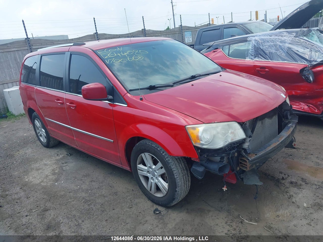 2C4RDGDG1DR700665 · 2013 DODGE GRAND CARAVAN CREW