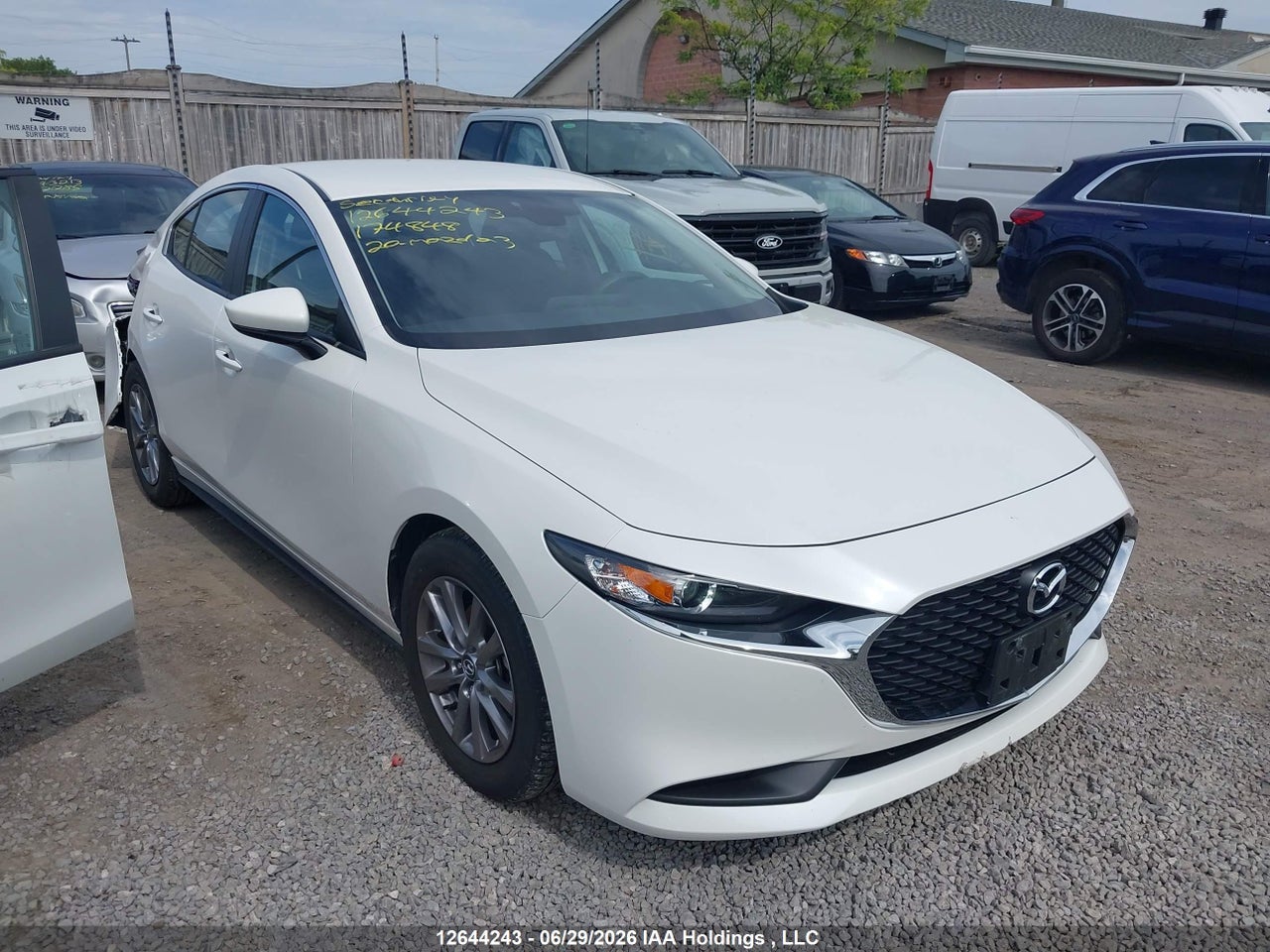 JM1BPAB72L1174848 · 2020 MAZDA MAZDA3 GS/GX