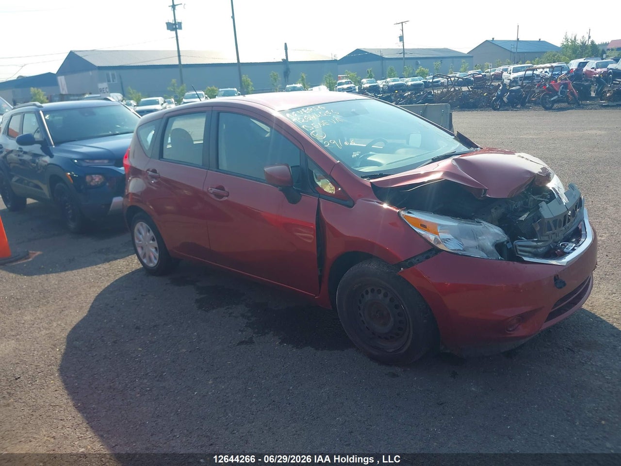 3N1CE2CP1GL410552 · 2016 NISSAN VERSA NOTE 1.6 S/1.6 SL/1.6 SR/1.6 SV