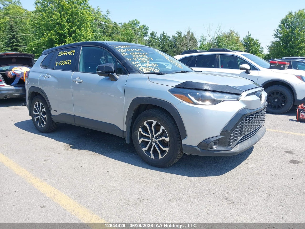 7MUFBABG5RV030633 · 2024 TOYOTA COROLLA CROSS HYBRID SE