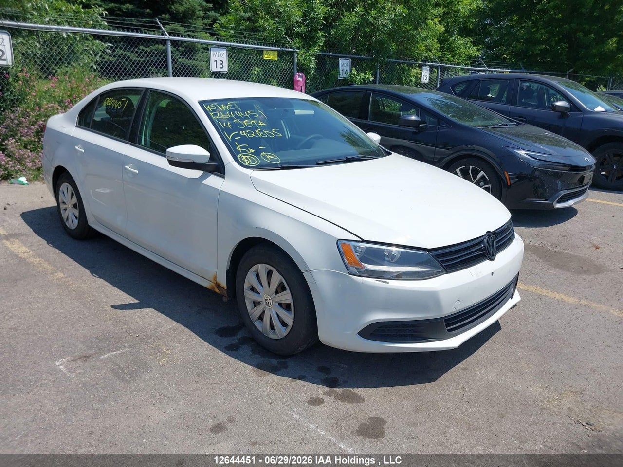 3VW2K7AJ2EM421805 · 2014 VOLKSWAGEN JETTA 2.0L TRENDLINE+