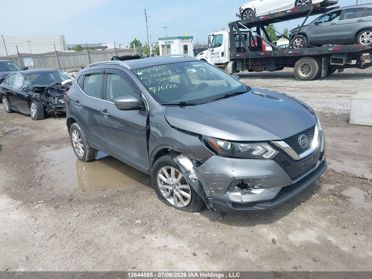 JN1BJ1BV0NW344018 · 2022 NISSAN QASHQAI SV