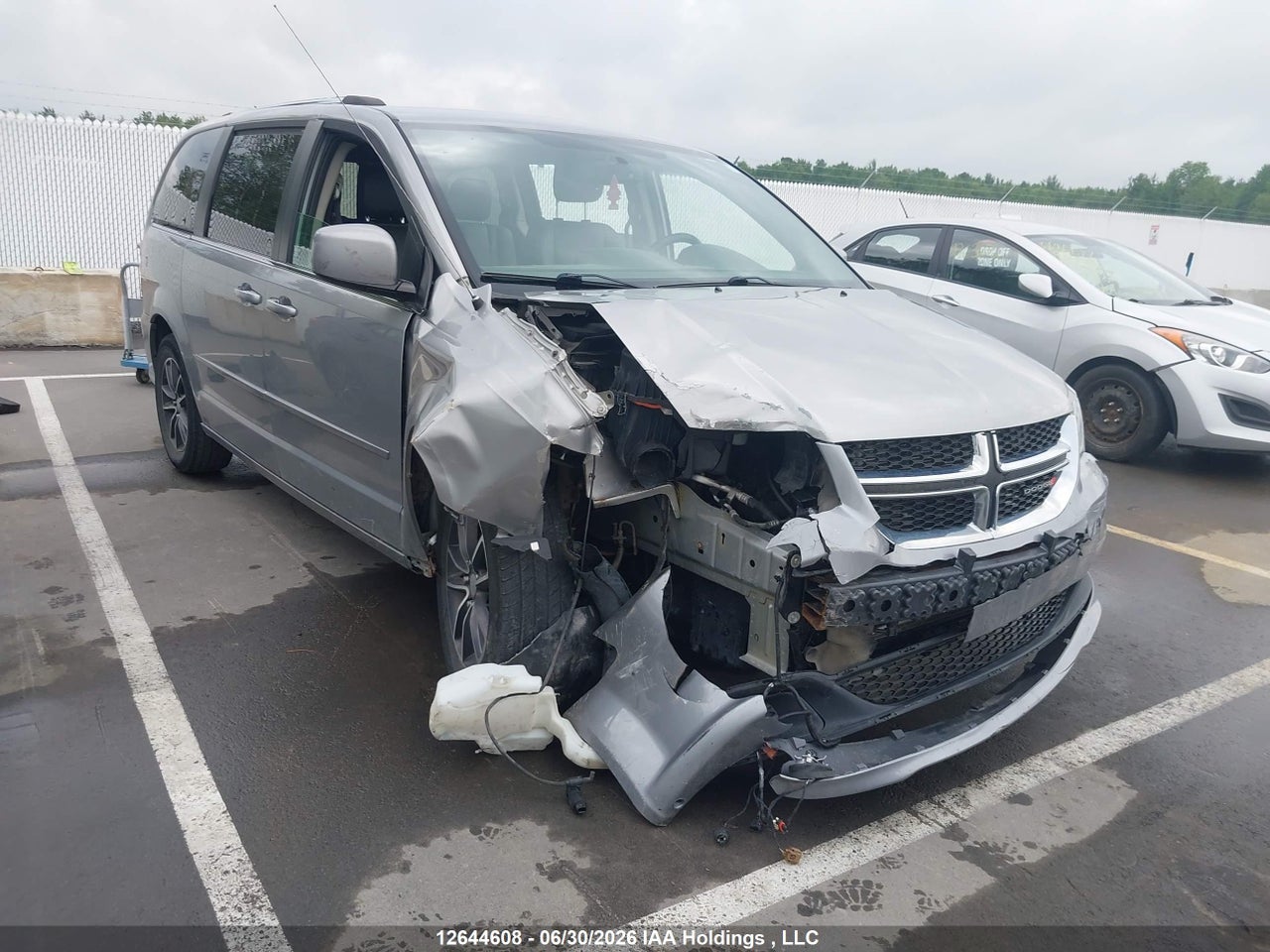 2C4RDGBG4GR248346 · 2016 DODGE GRAND CARAVAN SE