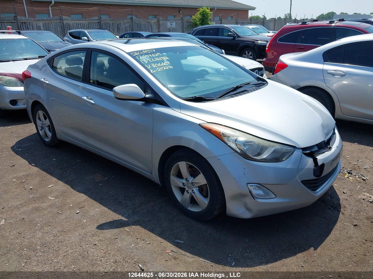5NPDH4AE4DH306669 · 2013 HYUNDAI ELANTRA GLS