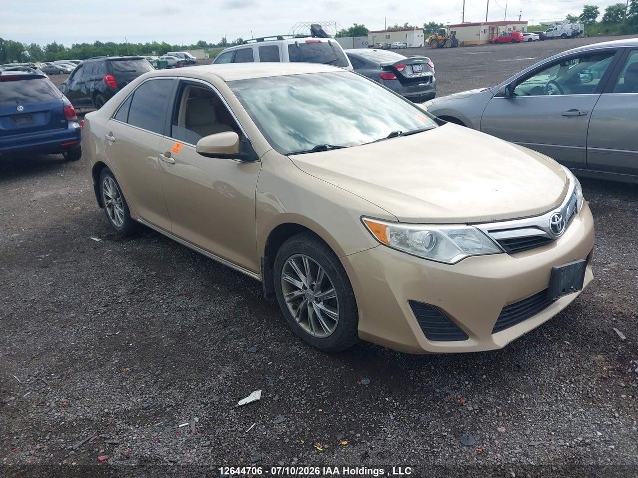 4T1BF1FK9CU010413 · 2012 TOYOTA CAMRY SE/LE/XLE