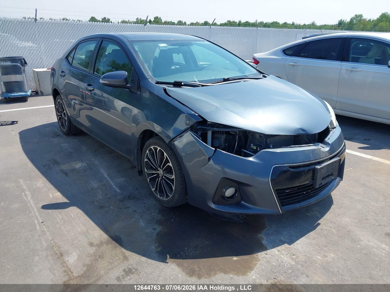2T1BURHE7FC411041 · 2015 TOYOTA COROLLA L/LE/LE PLS/PRM/S/S PLS
