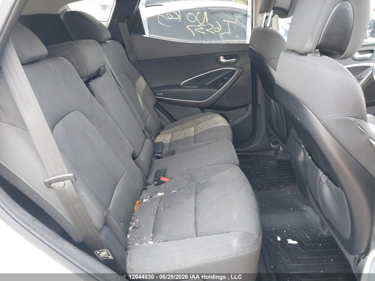 5XYZUDLBXFG296468 · 2015 HYUNDAI SANTA FE · 8/19