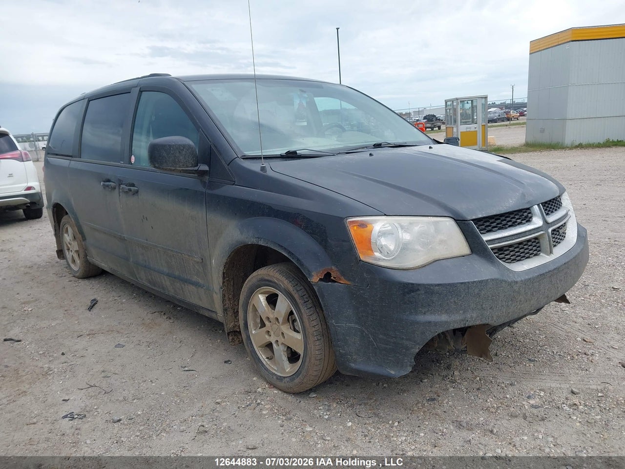 2D4RN4DGXBR663207 · 2011 DODGE GRAND CARAVAN SE/SXT