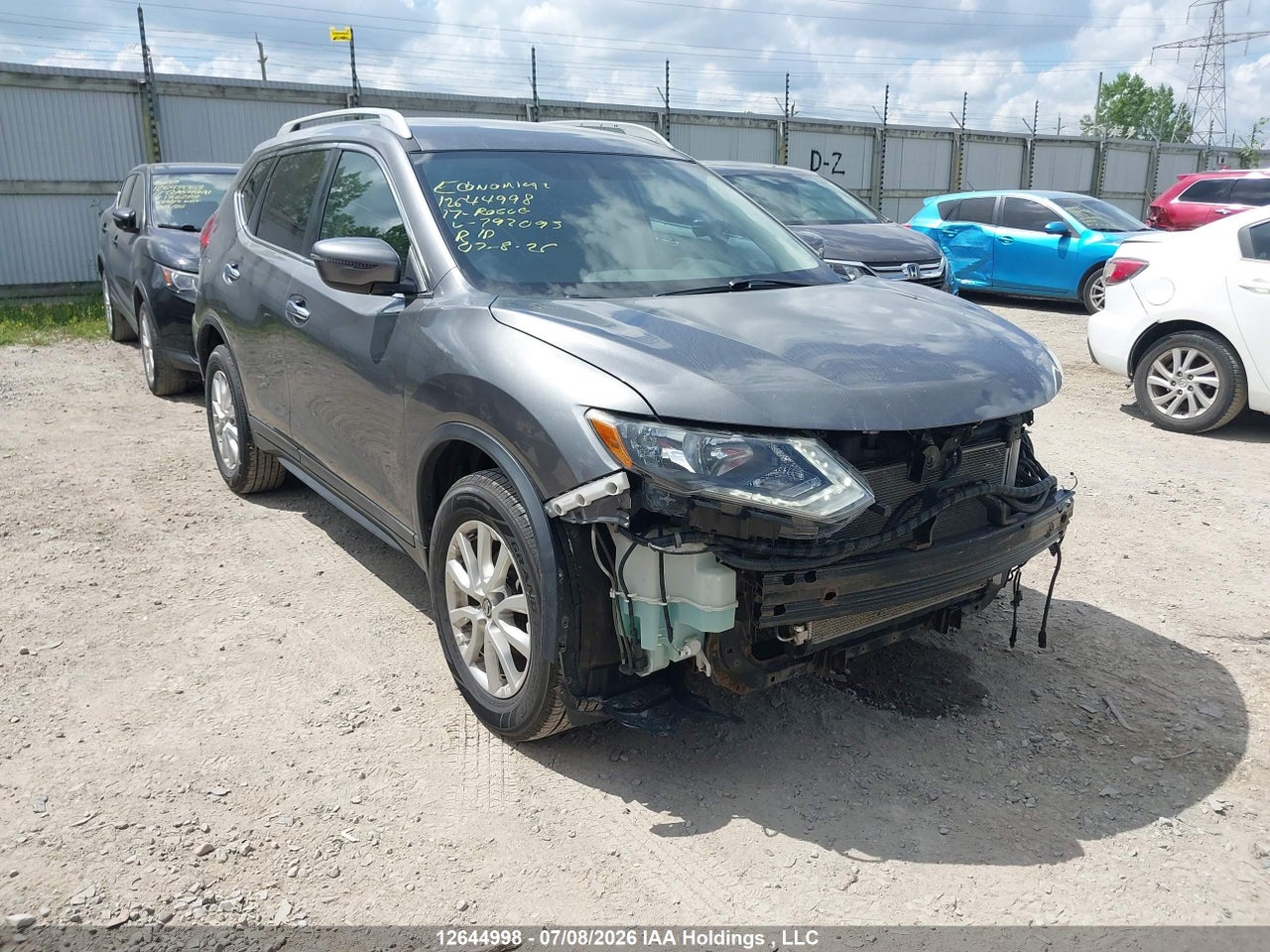 5N1AT2MV1HC792095 · 2017 NISSAN ROGUE S/SL PLATINUM/SV