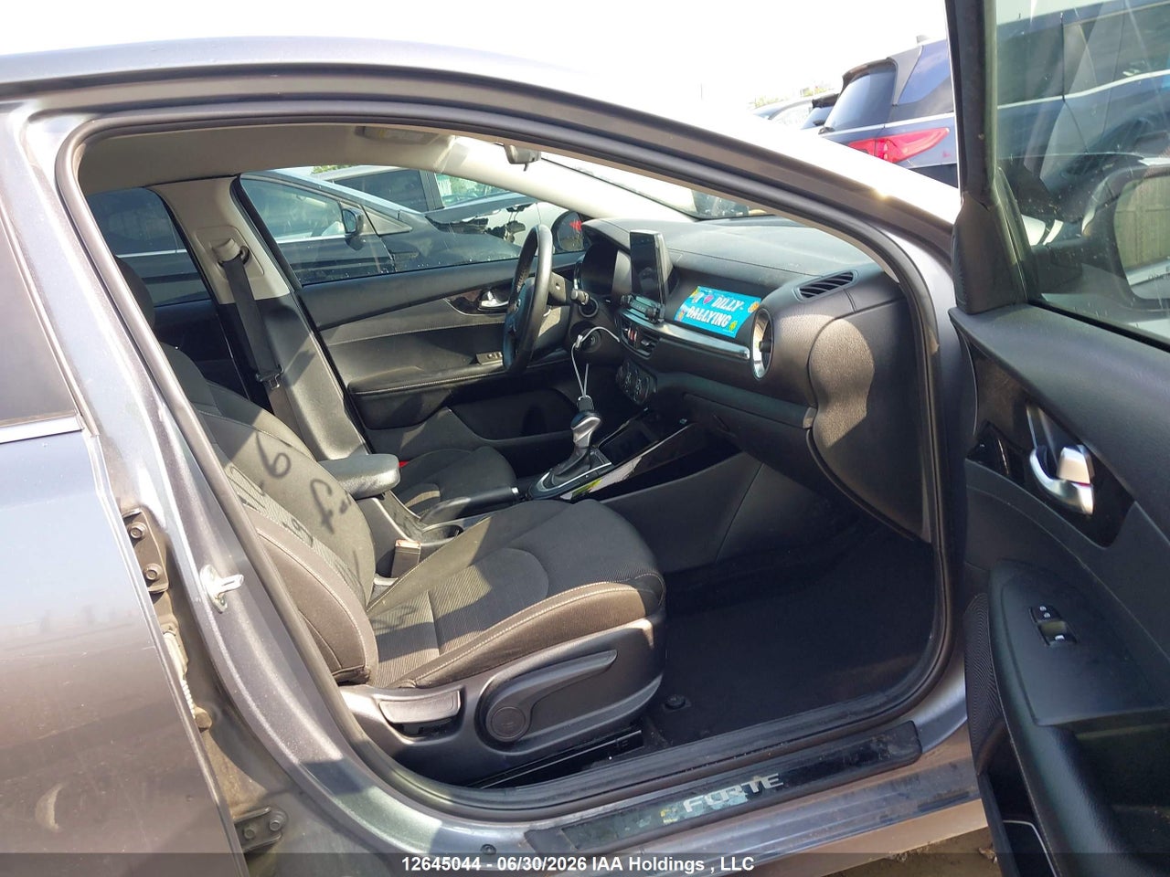 3KPF54AD3KE128702 · 2019 KIA FORTE EX · 5/18
