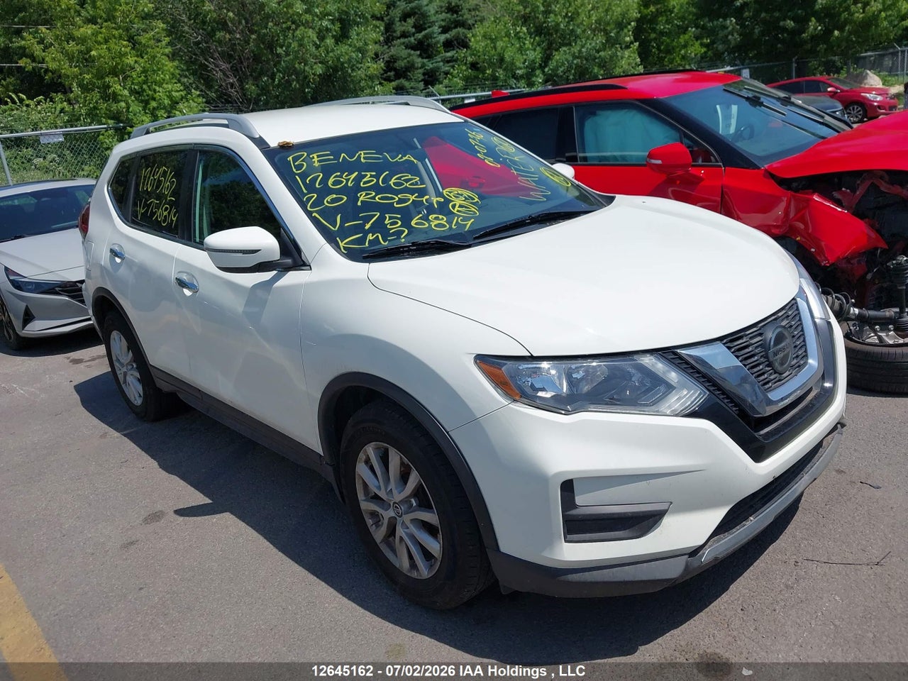 5N1AT2MT4LC756814 · 2020 NISSAN ROGUE S