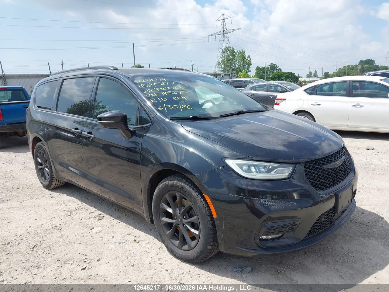 2C4RC1BG0NR145275 · 2022 CHRYSLER PACIFICA TOURING L