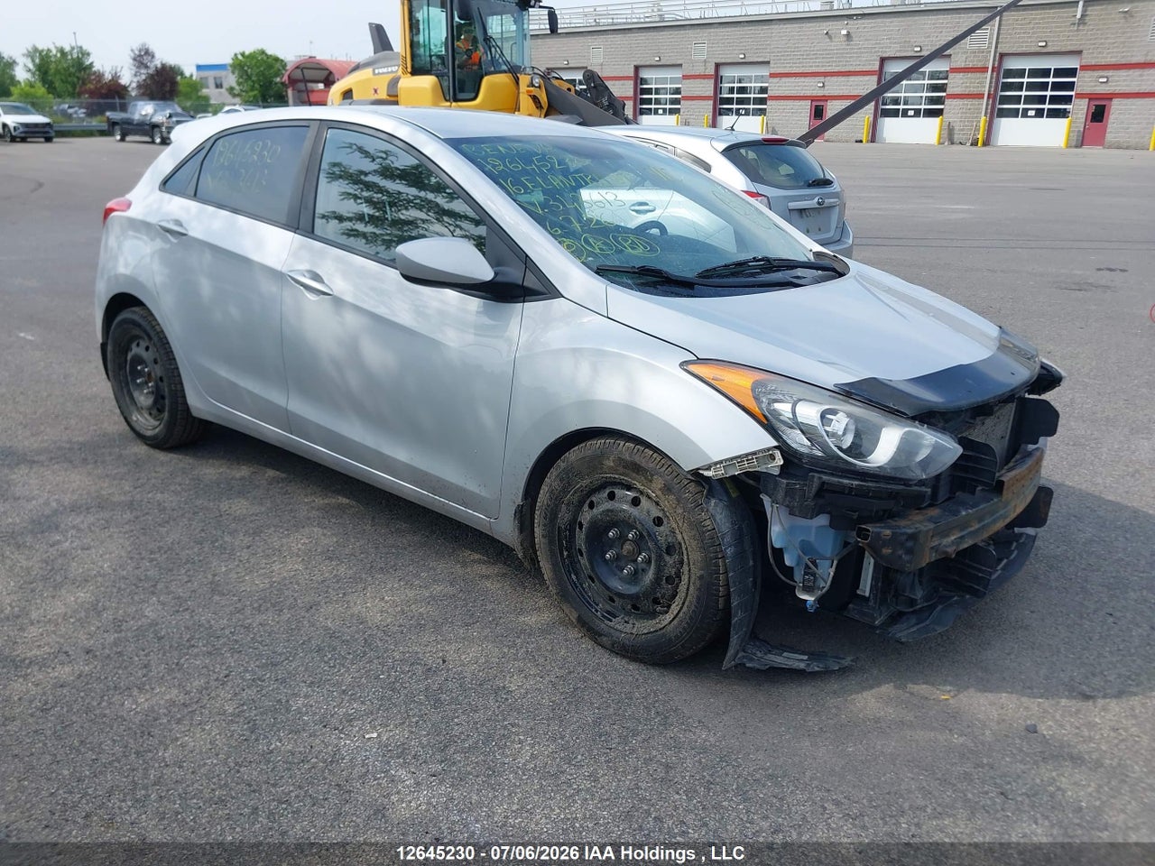 KMHD25LH2GU343613 · 2016 HYUNDAI ELANTRA GT GL