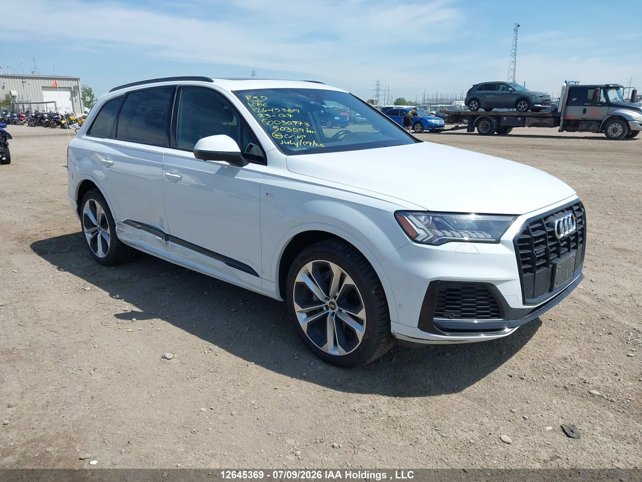 WA1MXBF72PD030773 · 2023 AUDI Q7 55 PROGRESSIV