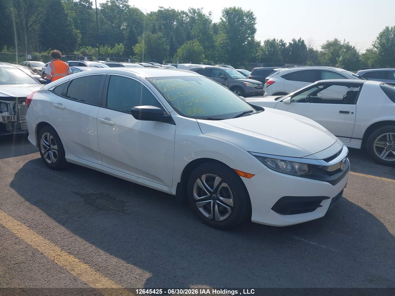 2HGFC2E29GH012159 · 2016 HONDA CIVIC DX