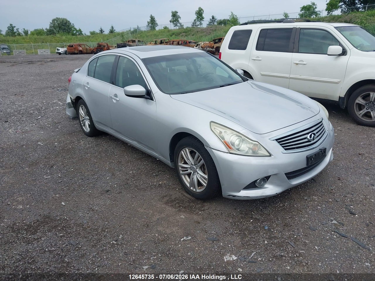 2011 INFINITI G25