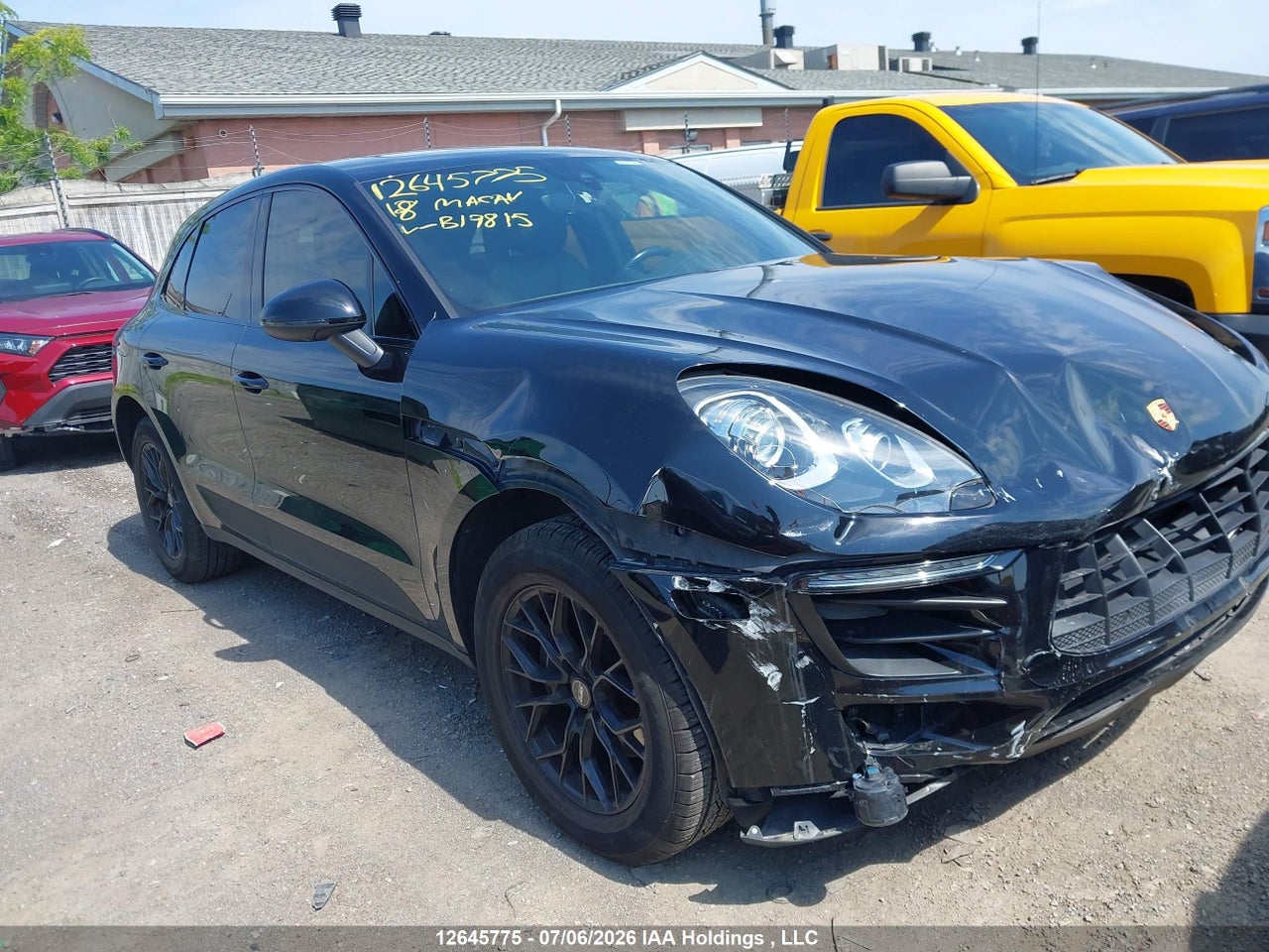 WP1AA2A55JLB19815 · 2018 PORSCHE MACAN